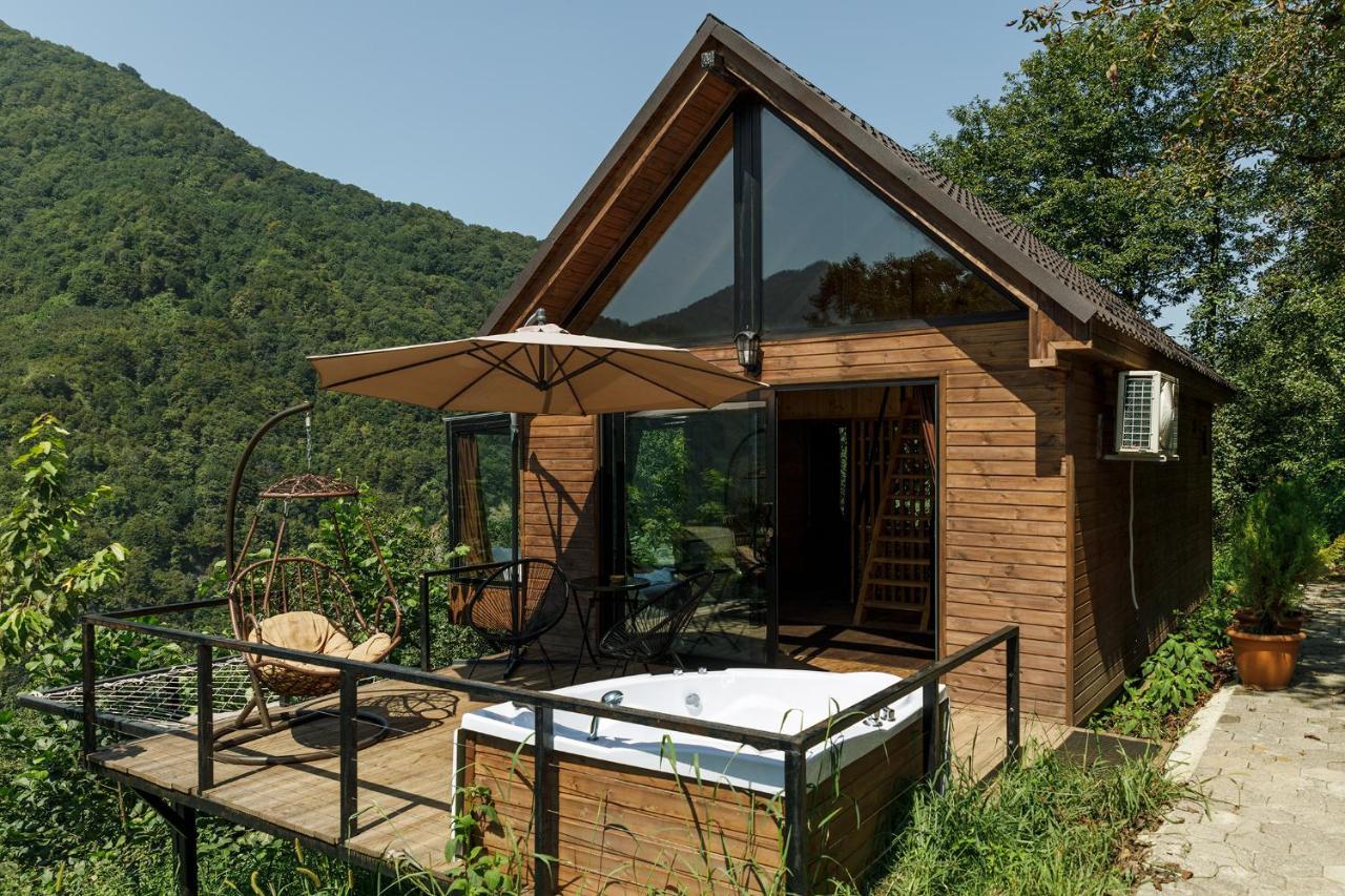 Woodpecker Ვუდფექერი Villa Batumi Exterior photo