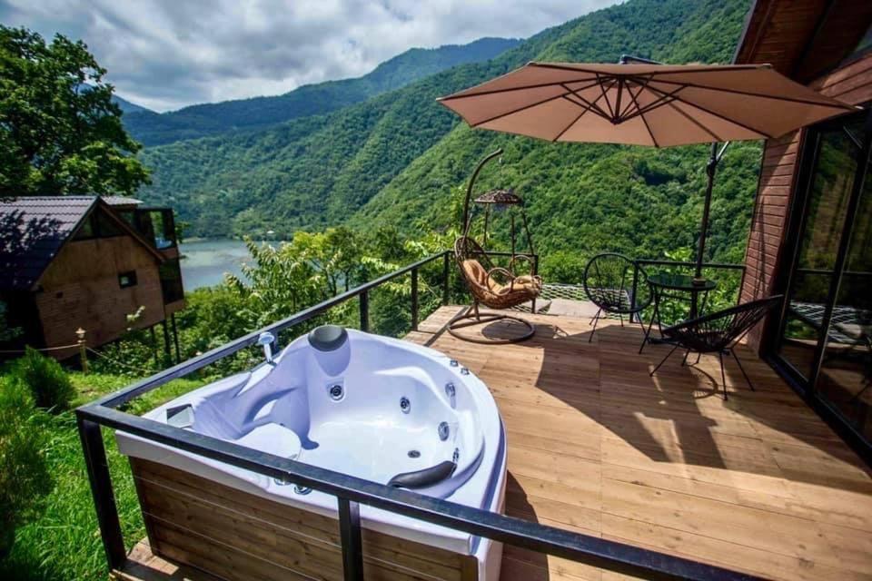 Woodpecker Ვუდფექერი Villa Batumi Exterior photo