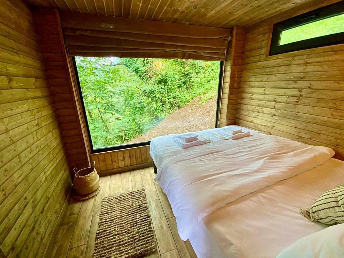 Woodpecker Ვუდფექერი Villa Batumi Exterior photo