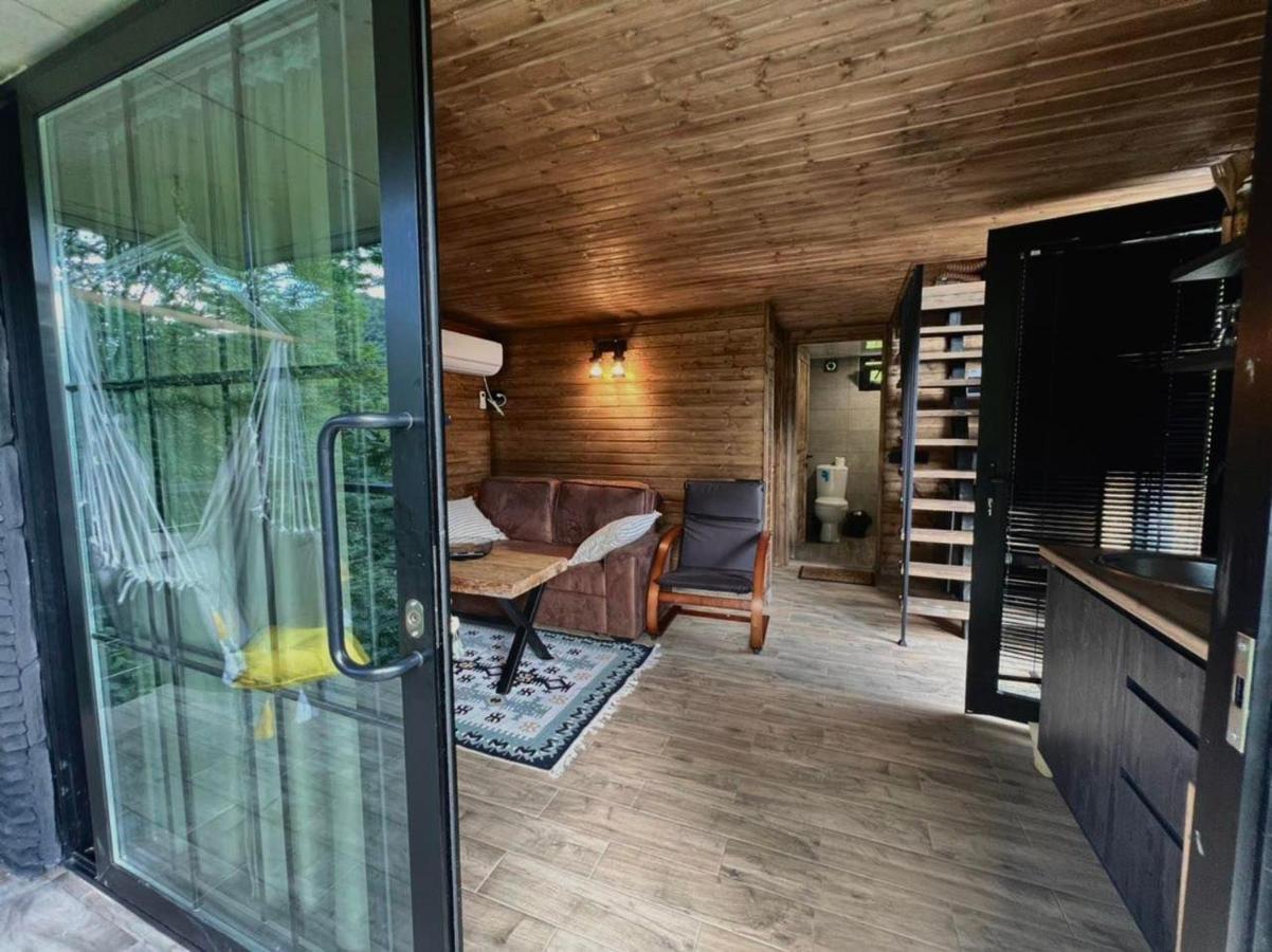 Woodpecker Ვუდფექერი Villa Batumi Exterior photo